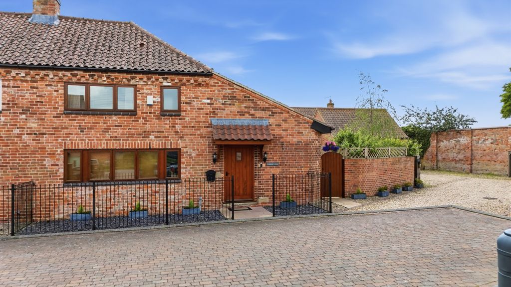 Property photo 1 of 28 Picture No. 38