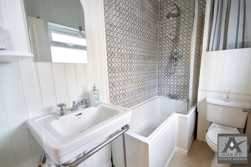 Property photo 3 of 10 Gallery