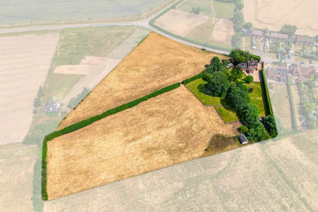 Property photo 2 of 31 Aerial