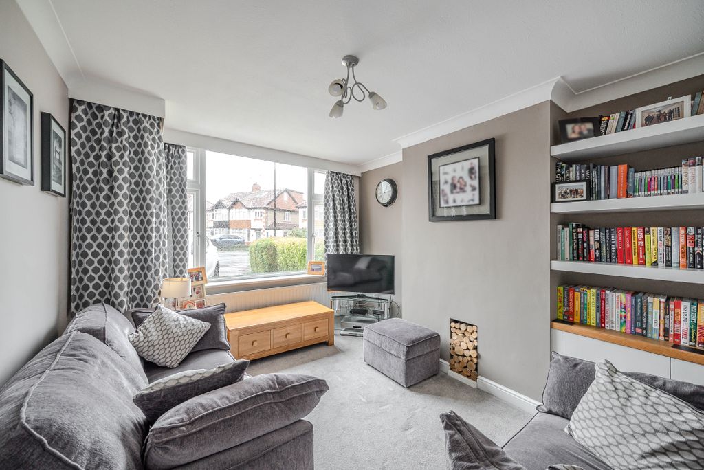 Property photo 2 of 21