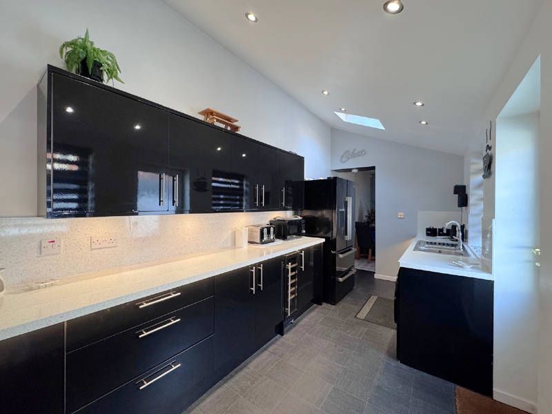 Property photo 3 of 24 Kitchen