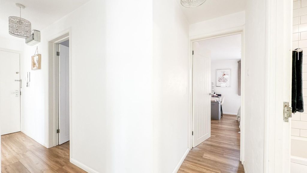 Property photo 3 of 13 Untitled-5419.Jpg