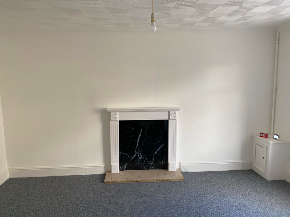 Property photo 3 of 11 Picture 3