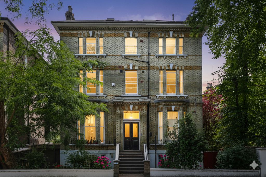 Property photo 1 of 47