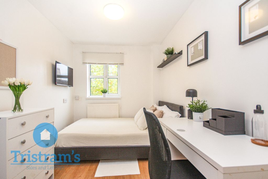 Property photo 1 of 20 Img_2264