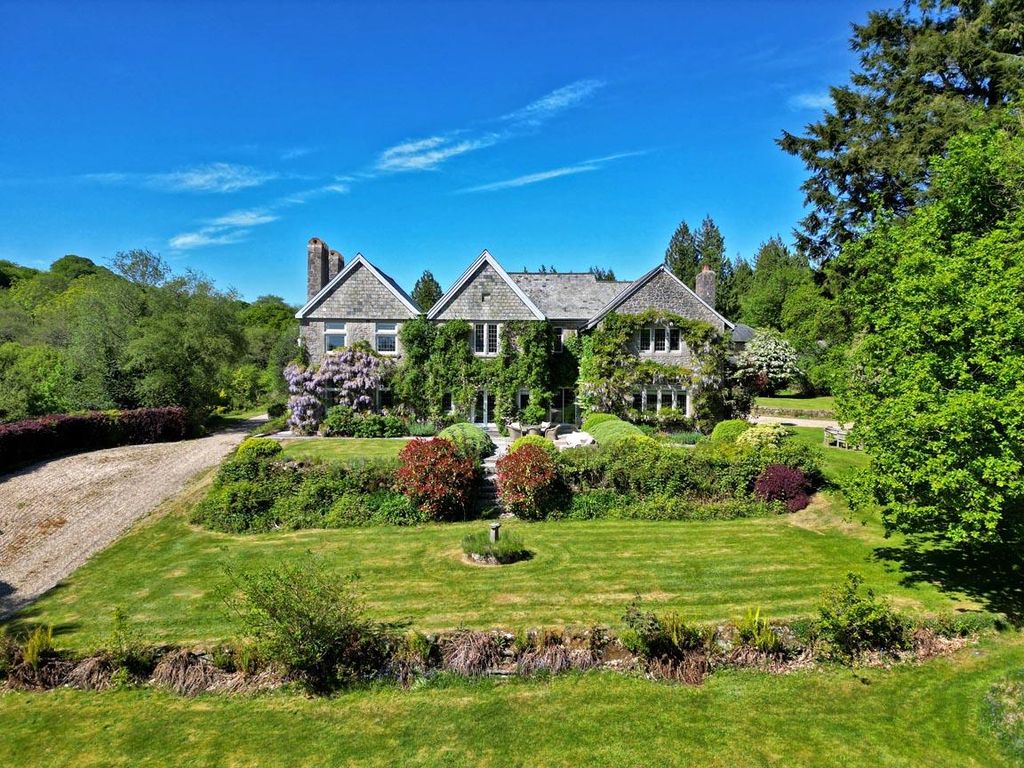Property photo 1 of 31 Image