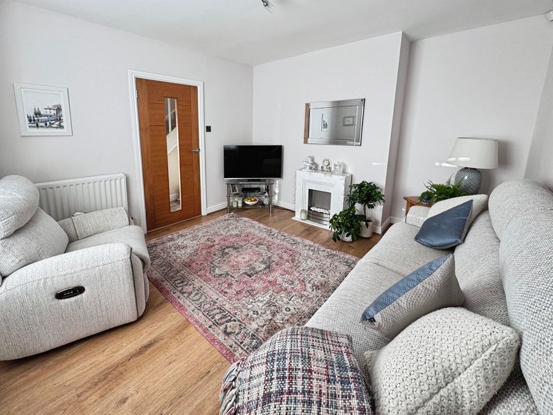 Property photo 2 of 9 Photo 9