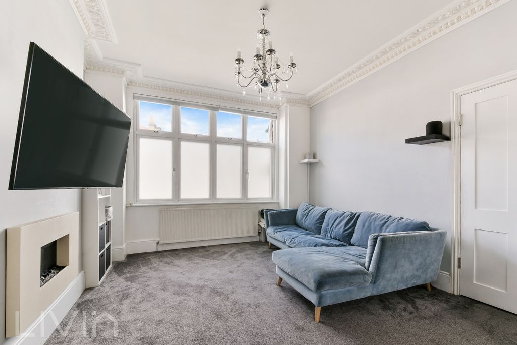 Property photo 2 of 18 Godson Road, 3 (14)