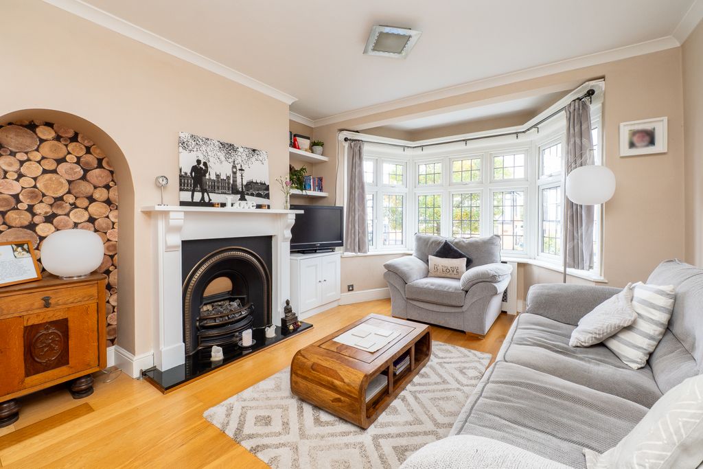 Property photo 3 of 13 Picture No. 36