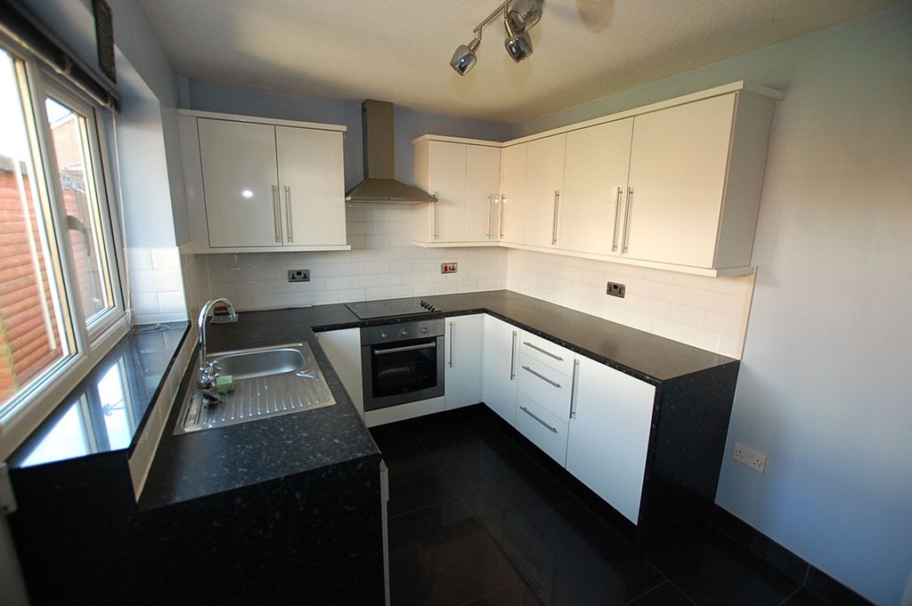 Property photo 3 of 12 Picture No. 12