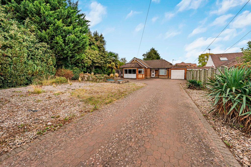 Property photo 2 of 21