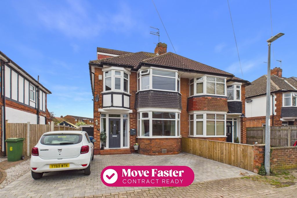 Property photo 1 of 18 4963621