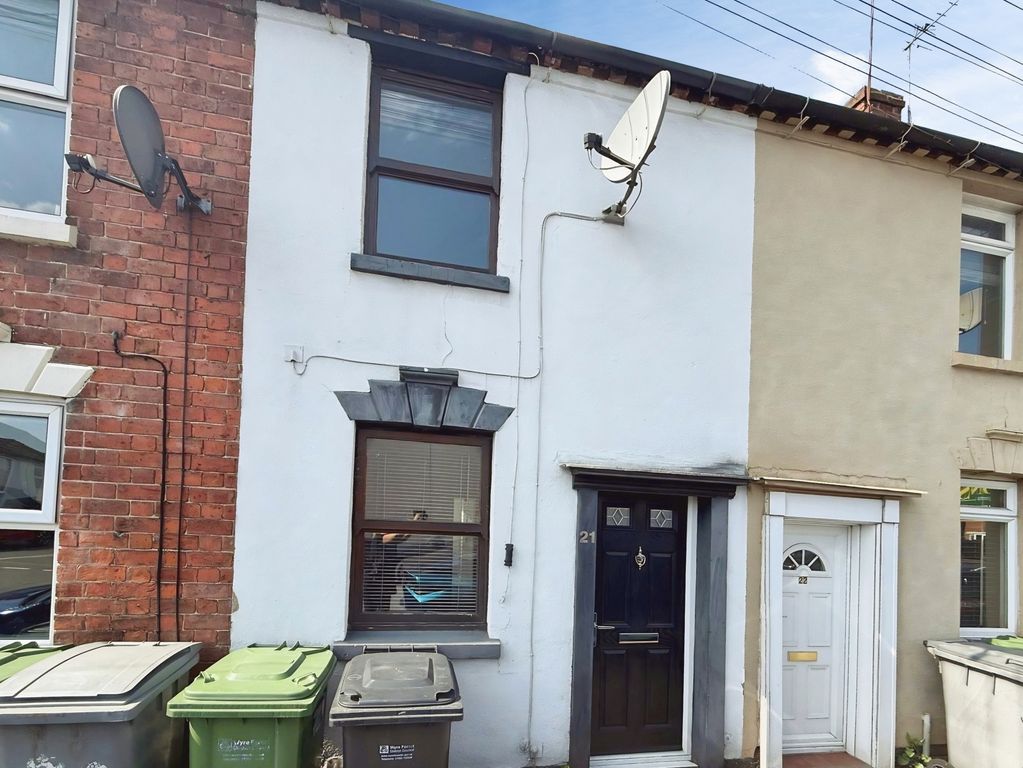 Property photo 1 of 10 Front
