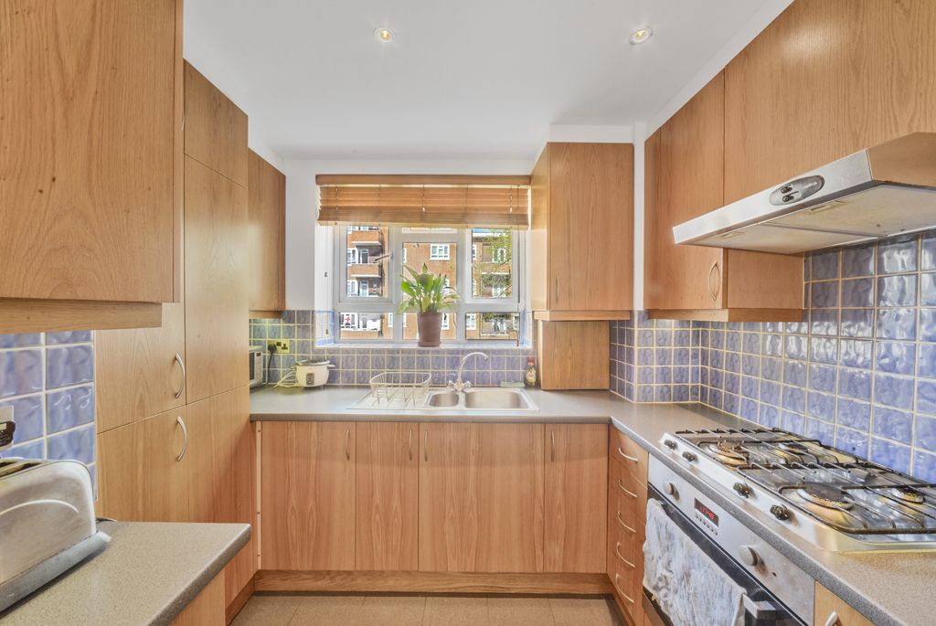 Property photo 3 of 15 Picture No. 11