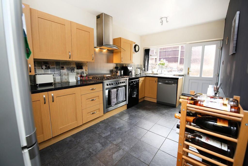 Property photo 2 of 33 Jv6A3843.Jpg