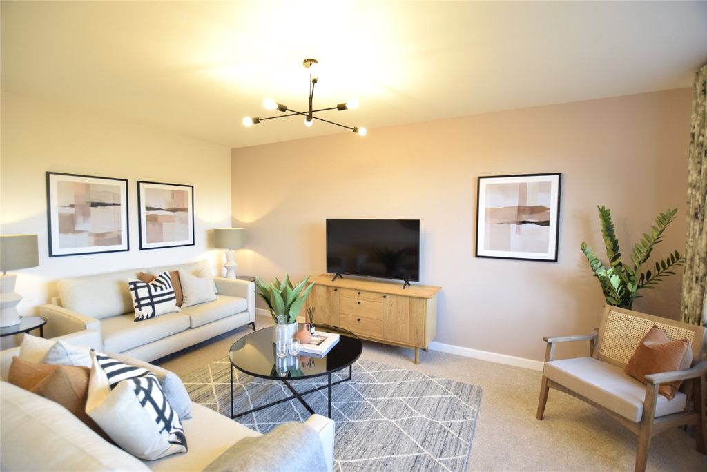 Property photo 3 of 9 Picture No. 06