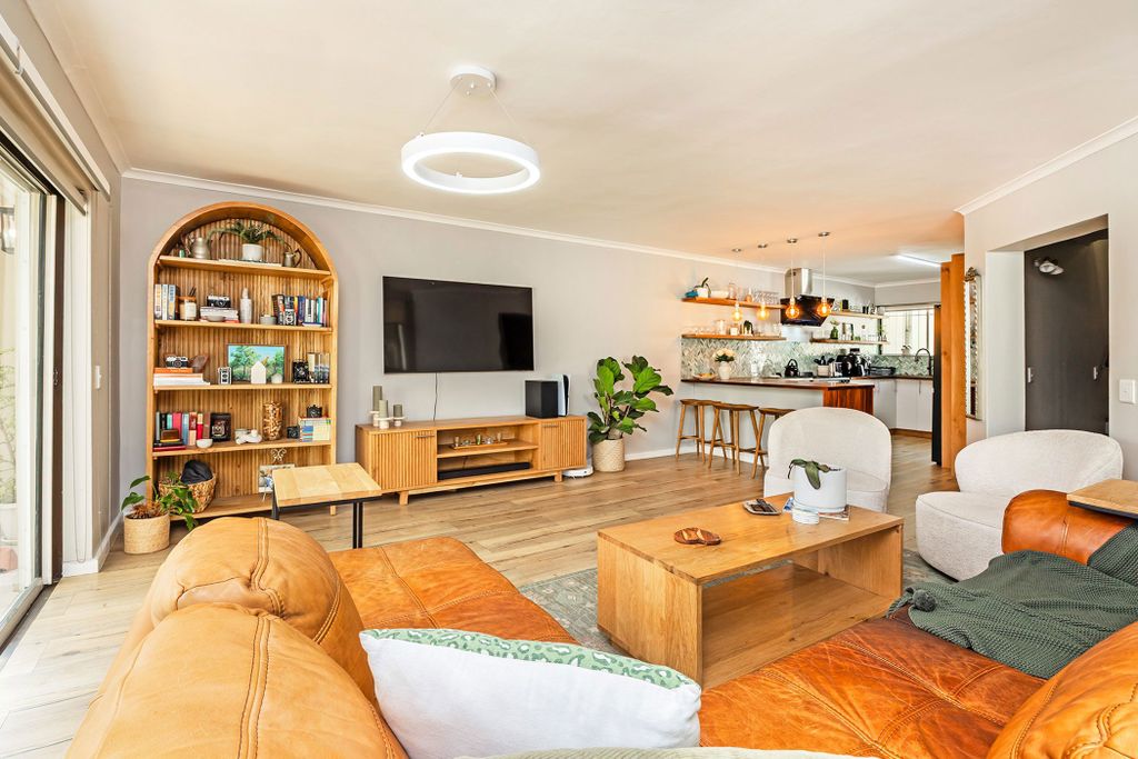 Property photo 1 of 29 Dbv1730508