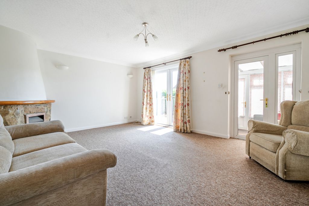 Property photo 3 of 24 1508254-17-6A7Ca5...