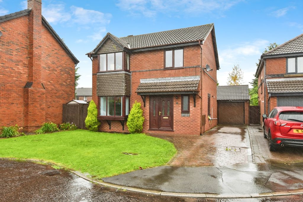 Property photo 1 of 17 Photo