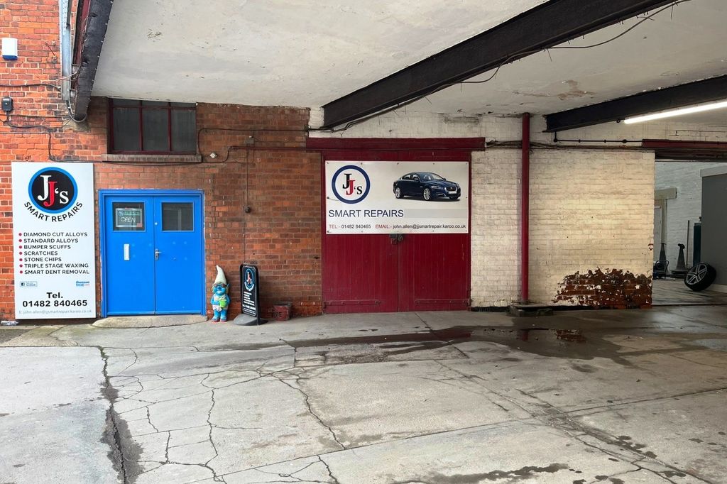 Property photo 1 of 7