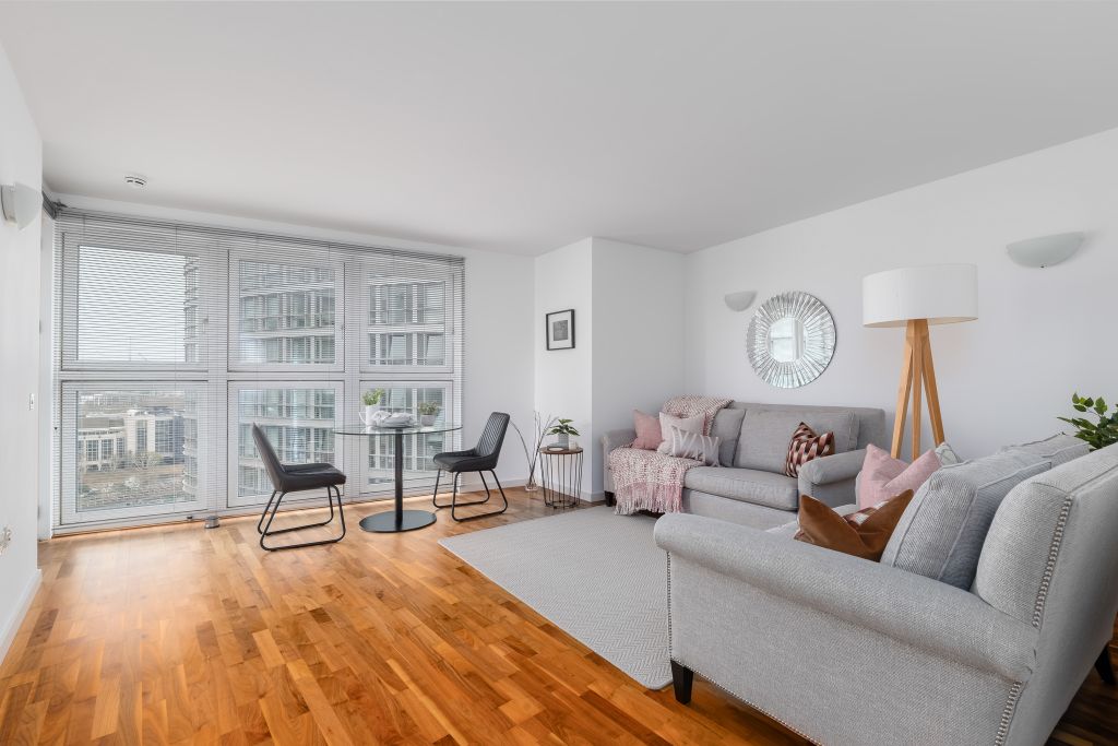 Property photo 1 of 22