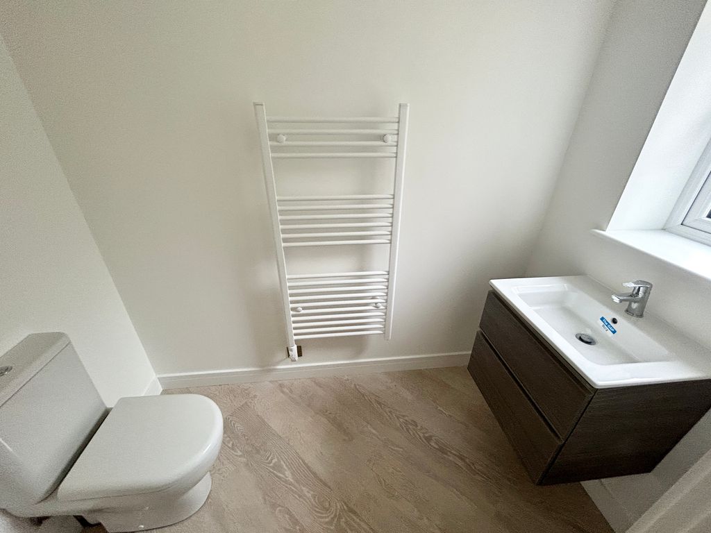 Additional image 10 of 5 bed detached house to rentPoplar Close, Longford, Market Drayton TF9