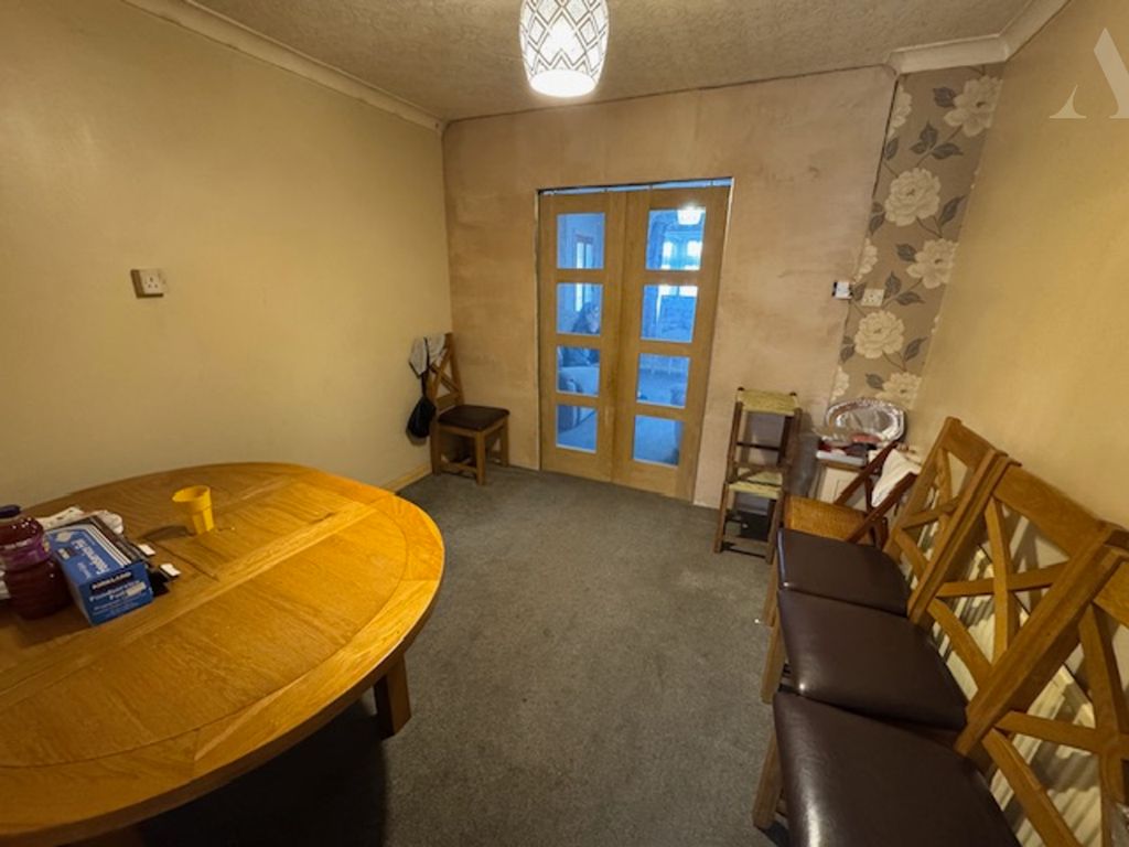 Property photo 3 of 11 11 Findon Road - Reception 2.Jpeg