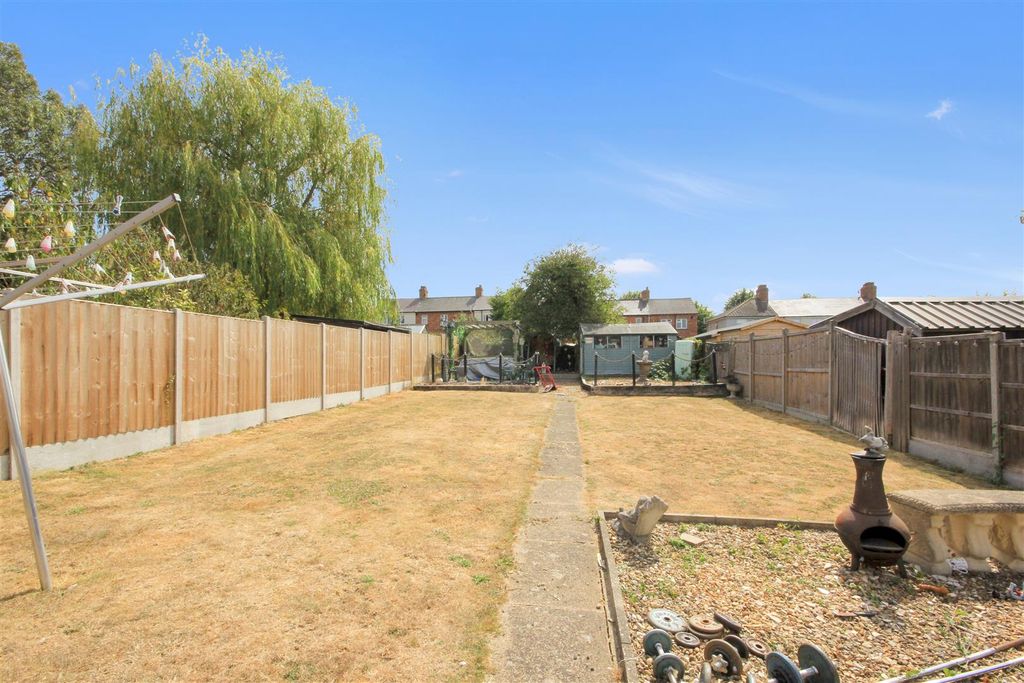 Property photo 2 of 14 Img_3002.Jpg