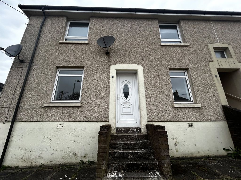 Property photo 1 of 11 Picture No. 02