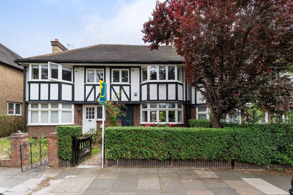 Property photo 1 of 13