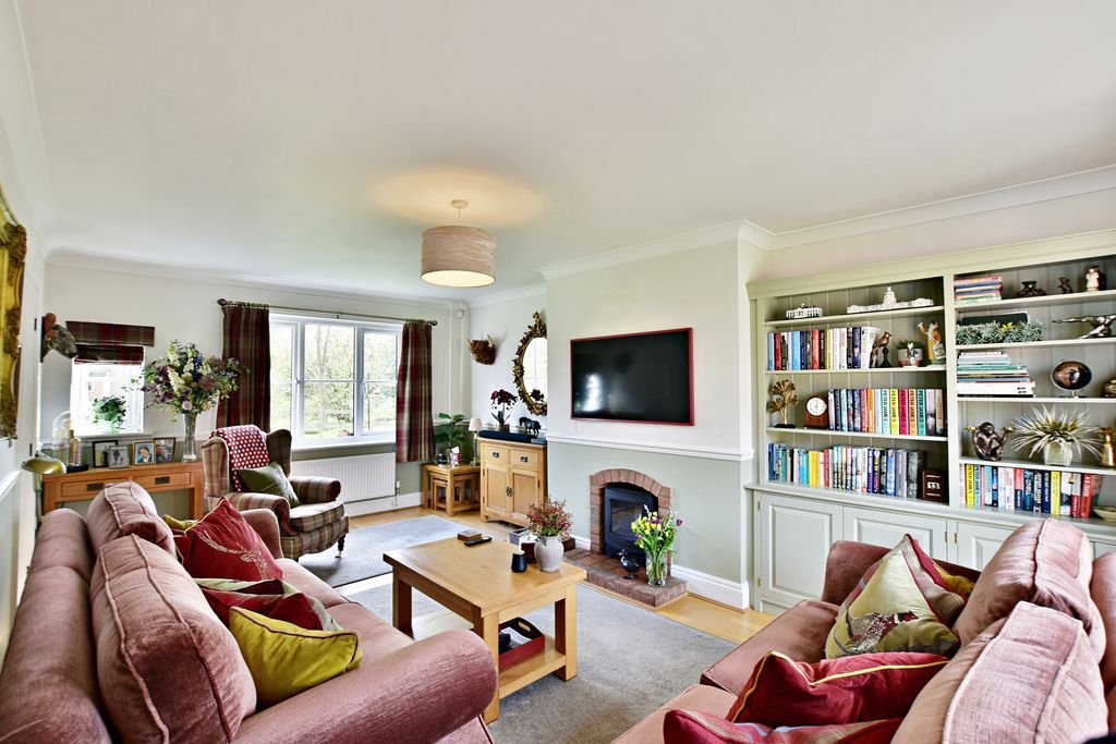 Property photo 2 of 32 Photo 14