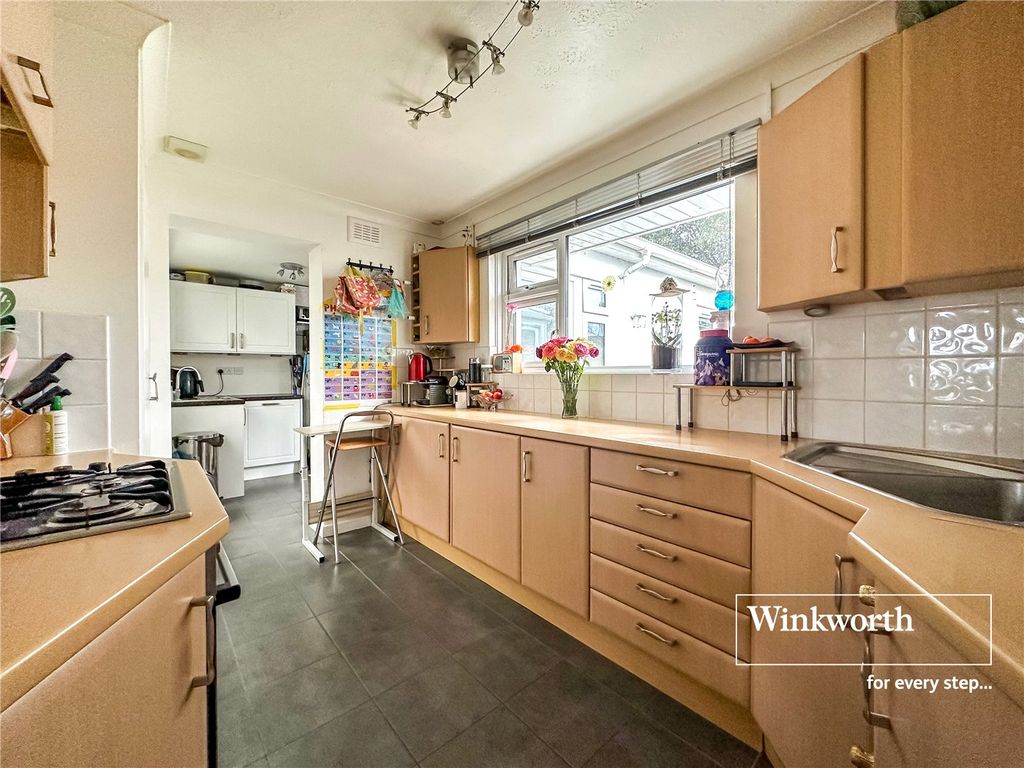 Property photo 2 of 14 Picture No. 09