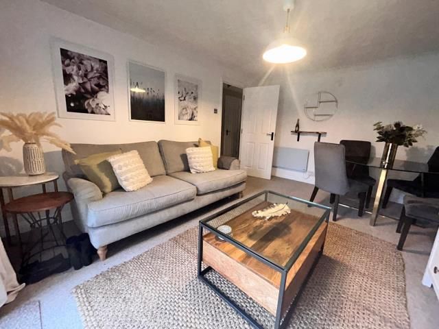 Property photo 1 of 10 Reception Room