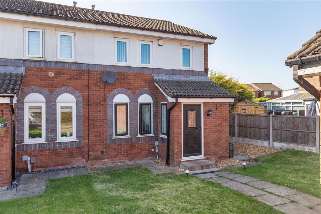 Property photo 1 of 15