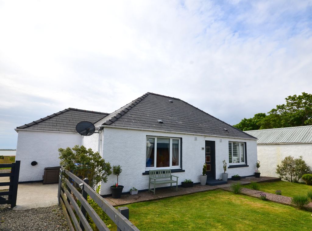 Property photo 2 of 46