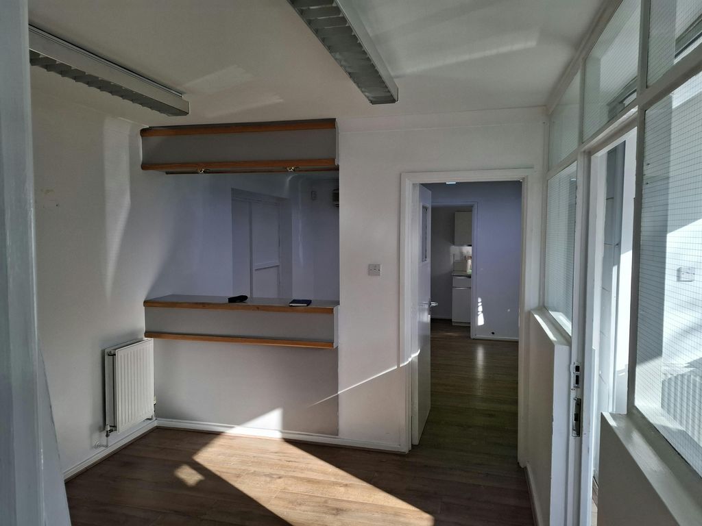 Property photo 2 of 4 20250227_142220.Jpg