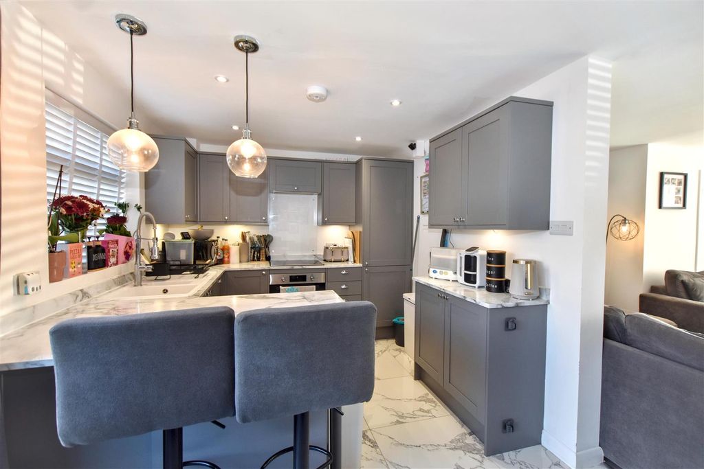 Property photo 3 of 19 Dsc_1019.Jpg