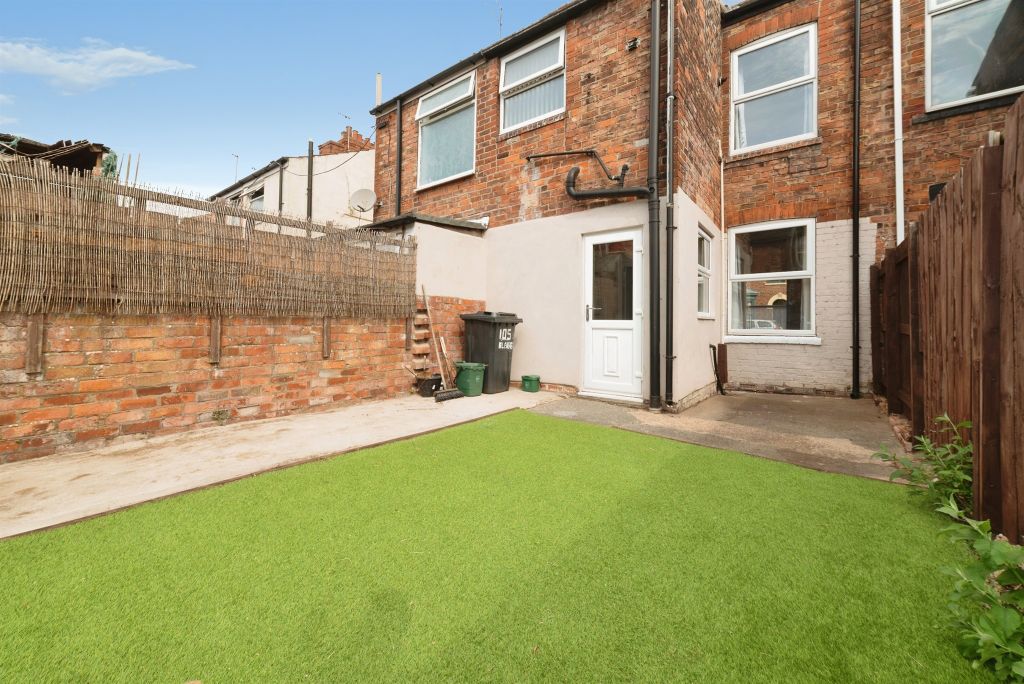 Property photo 2 of 16
