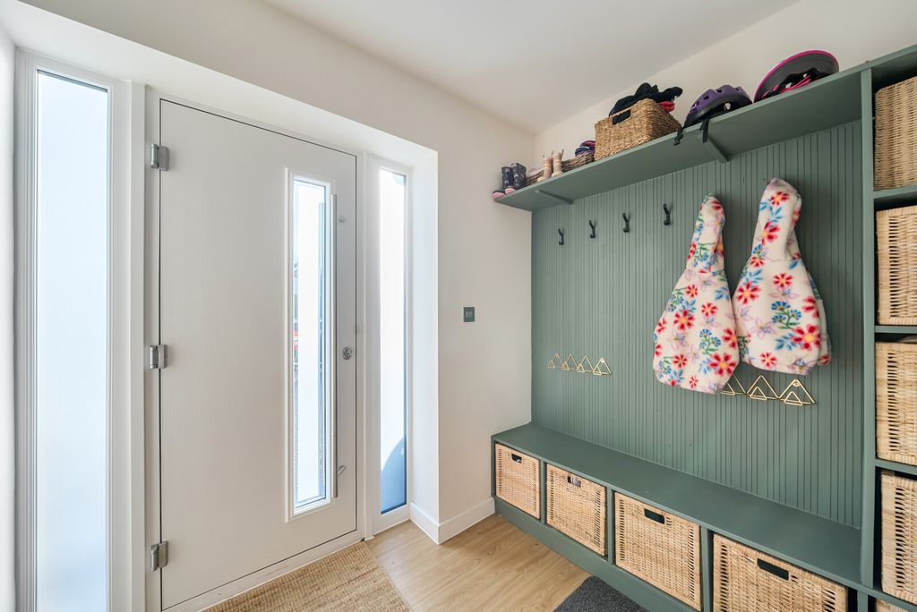 Property photo 2 of 24 Picture 2