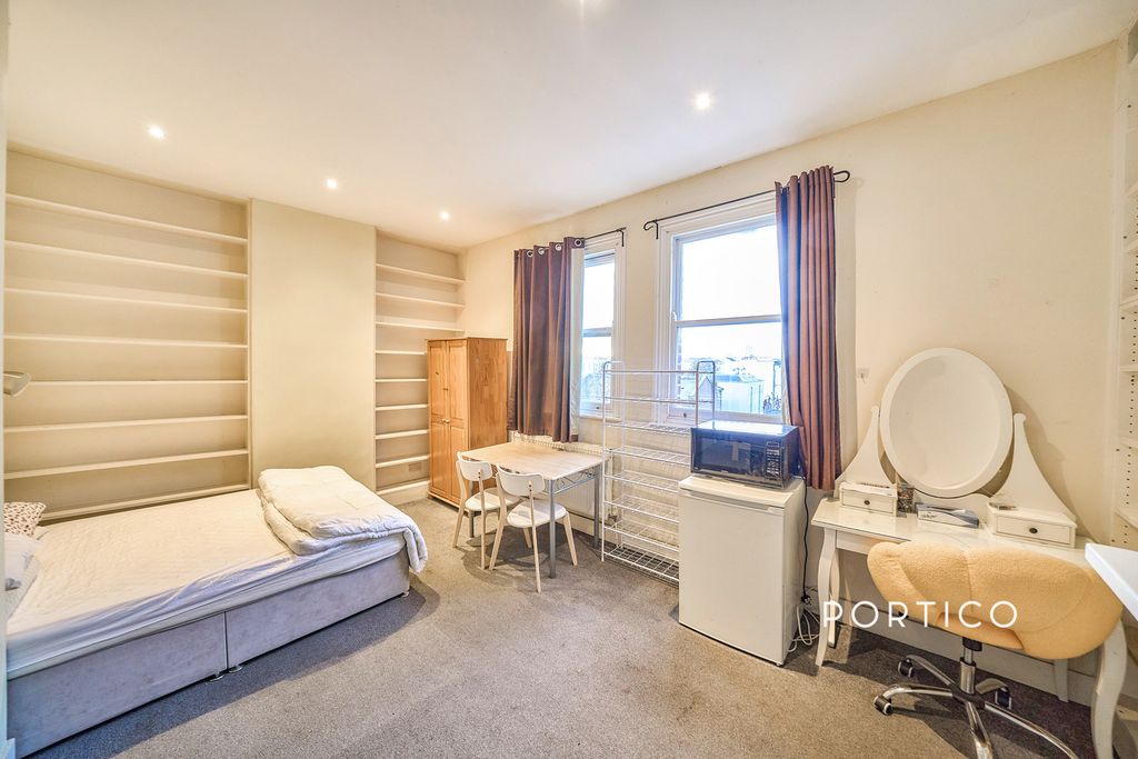 Property photo 2 of 11 Pbox-Img.Jpg