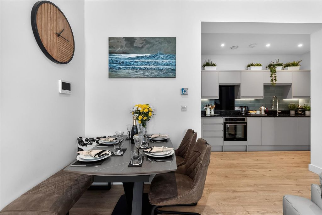 Property photo 3 of 27 Open Plan Living