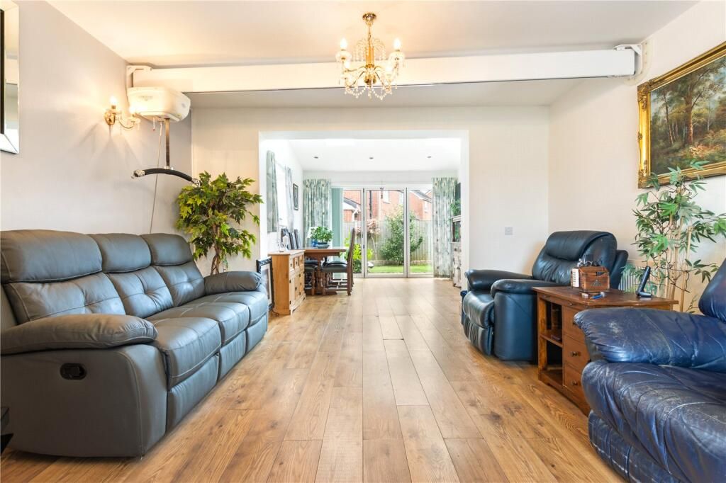 Property photo 2 of 25