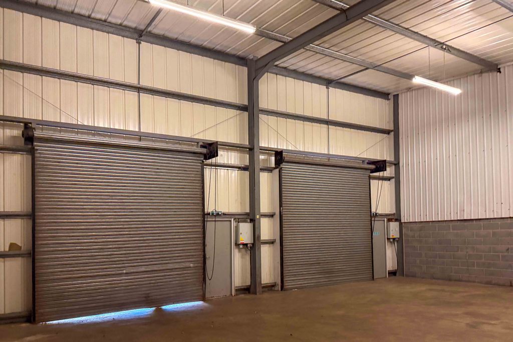 Property photo 2 of 4