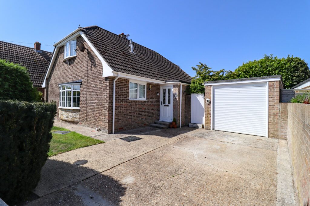 Property photo 1 of 23