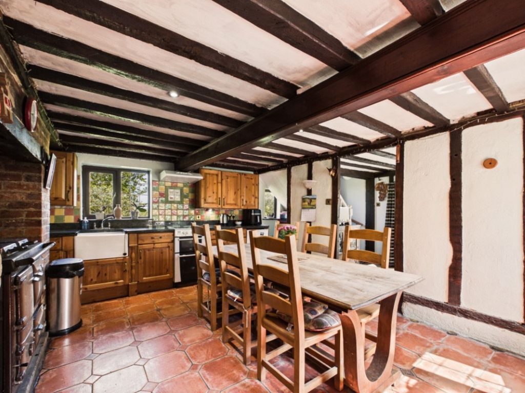 Property photo 3 of 35