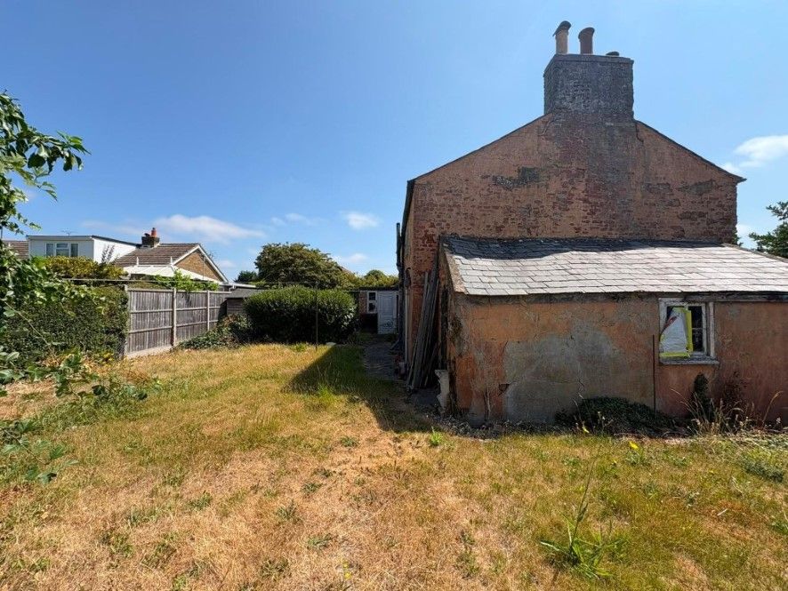 Property photo 2 of 5