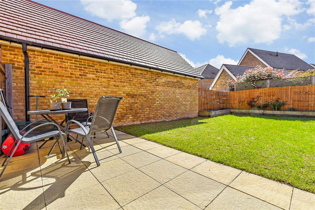 Property photo 2 of 17 Patio / Decking