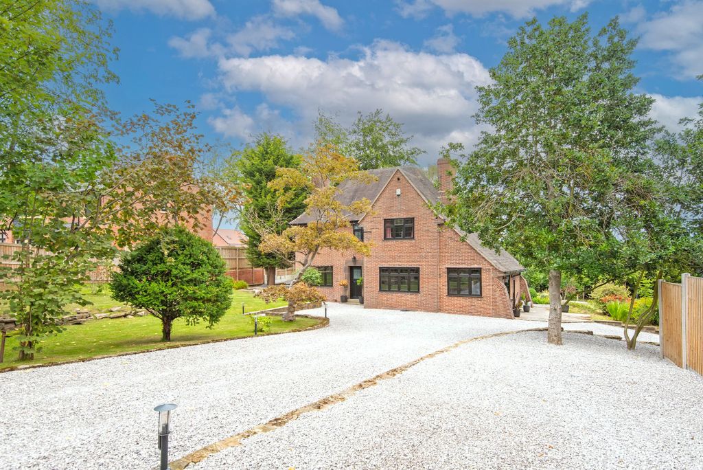 Property photo 1 of 45