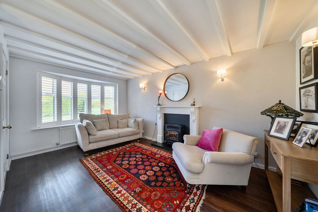 Property photo 2 of 29 1434631-15-69c542...