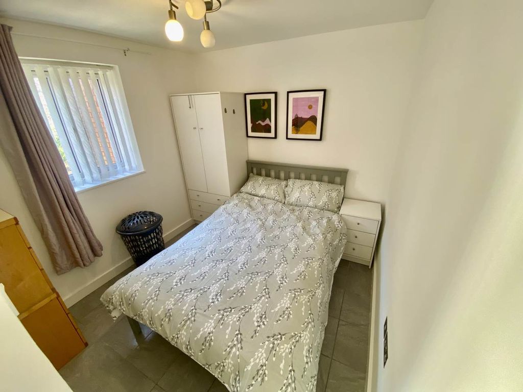 Property photo 2 of 8 Img_3924